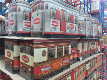 16 Cans in Tin Box with Vintage Train Decoration